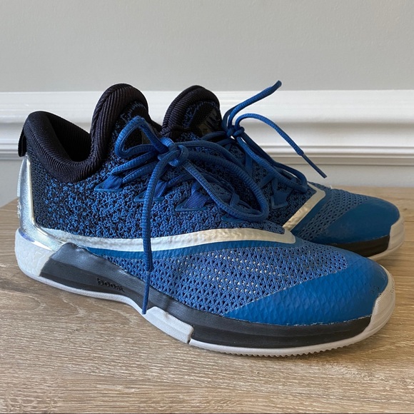 adidas crazylight boost low adidas crazylight boost low